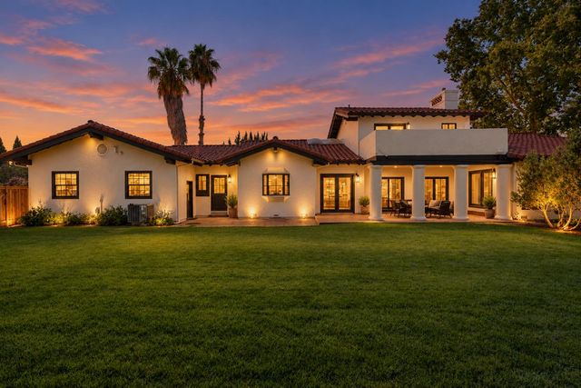 6650 Auburn Folsom Rd, Granite Bay, CA 95746