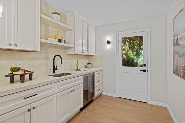 6650 Auburn Folsom Rd, Granite Bay, CA 95746