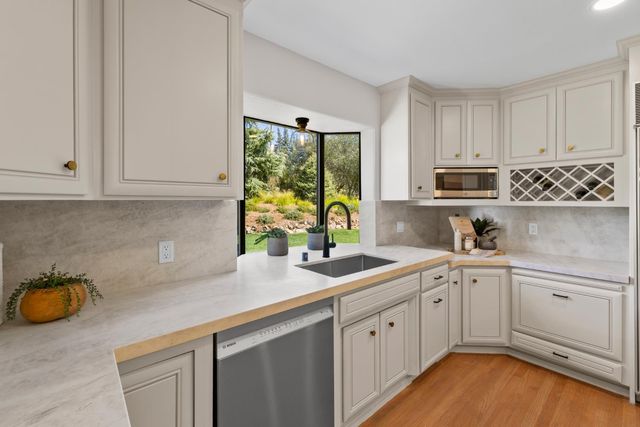 6650 Auburn Folsom Rd, Granite Bay, CA 95746