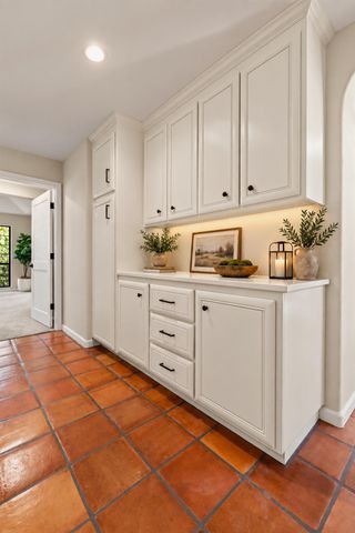 6650 Auburn Folsom Rd, Granite Bay, CA 95746
