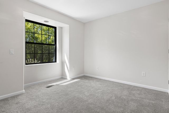 6650 Auburn Folsom Rd, Granite Bay, CA 95746