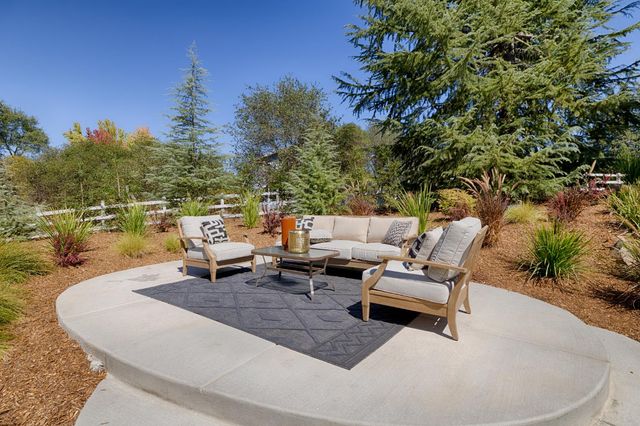 6650 Auburn Folsom Rd, Granite Bay, CA 95746
