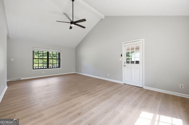 672 Reeceburg Road SE, Silver Creek, GA 30173