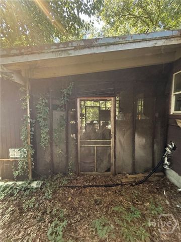 8608 Hurst Avenue, Savannah, GA 31406