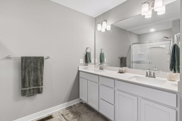 18348 Glasswort Drive, Lakeville, MN 55044