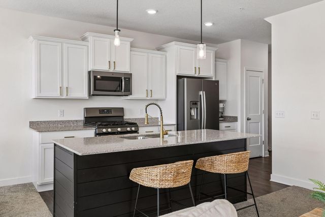 18348 Glasswort Drive, Lakeville, MN 55044
