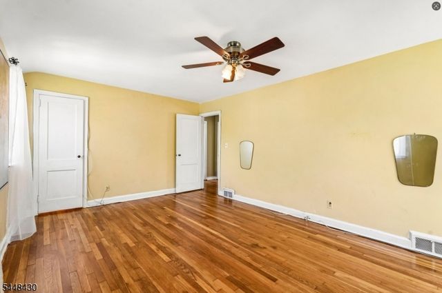 28 Johnson Ave, Teaneck Twp., NJ 07666