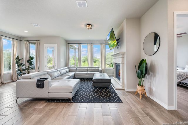 9036 Graford Rdg, Boerne, TX 78015
