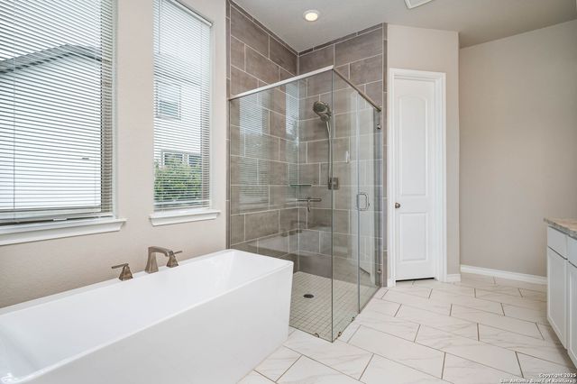 9036 Graford Rdg, Boerne, TX 78015