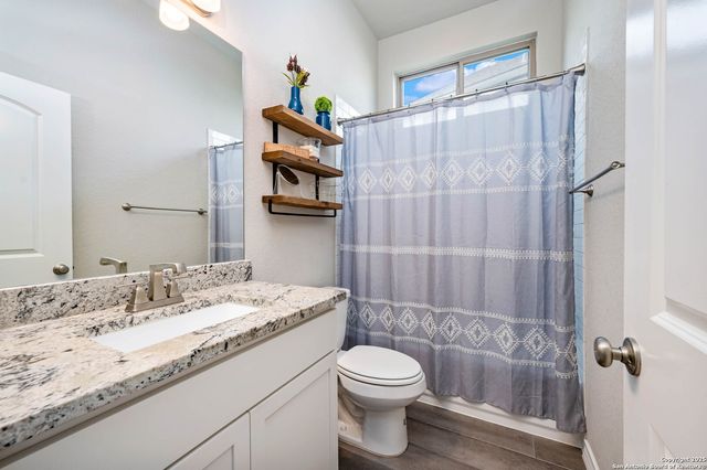 9036 Graford Rdg, Boerne, TX 78015
