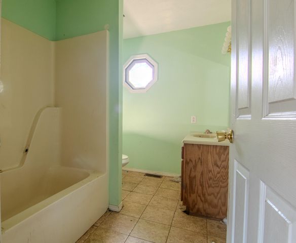 5321 South Street, Morrisville, MO 65710