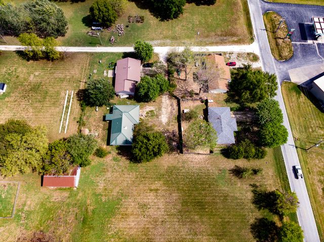 5321 South Street, Morrisville, MO 65710