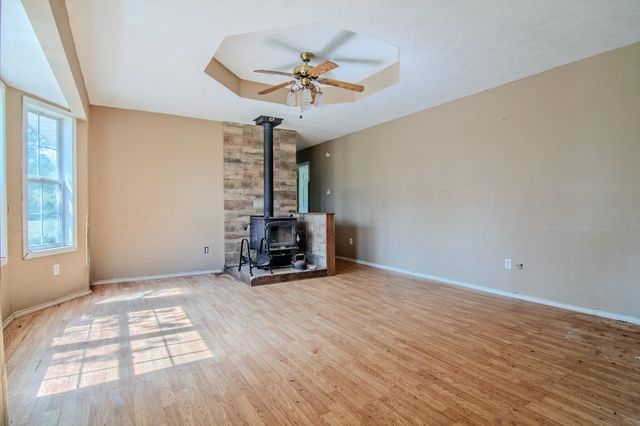 5321 South Street, Morrisville, MO 65710