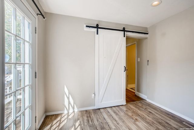 400 ELEANOR AVE, San Antonio, TX 78209