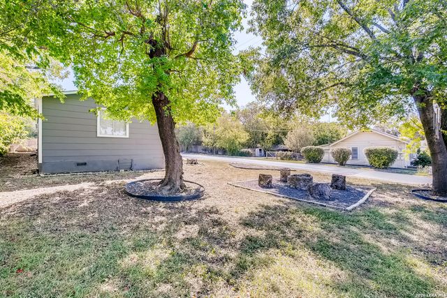 400 ELEANOR AVE, San Antonio, TX 78209