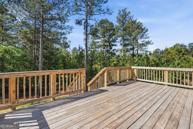 2910 Red Fox Drive, Haddock, GA 31033