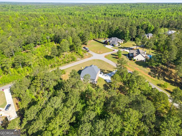 2910 Red Fox Drive, Haddock, GA 31033