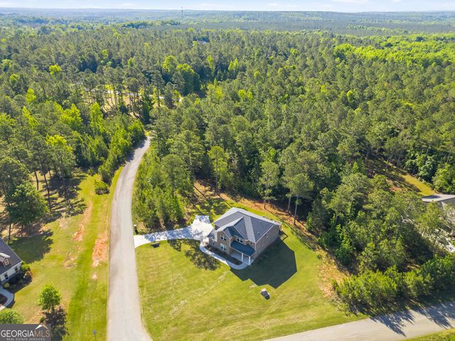 2910 Red Fox Drive, Haddock, GA 31033