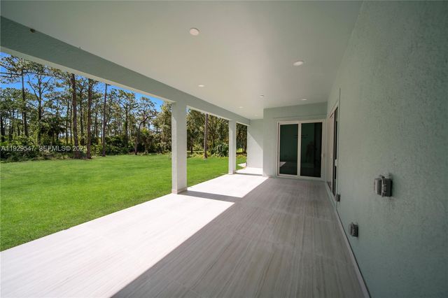 1912 Roosevelt, Lehigh Acres, FL 33972