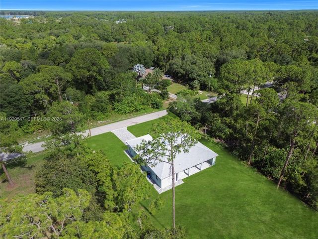 1912 Roosevelt, Lehigh Acres, FL 33972