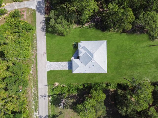 1912 Roosevelt, Lehigh Acres, FL 33972