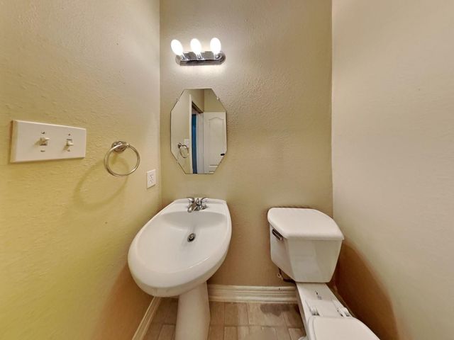 7805 Board Crossing, Conroe, TX 77304