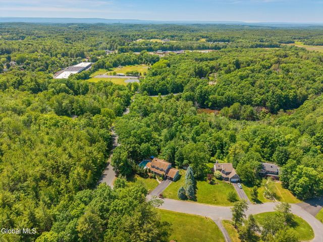 7 Hickory Lane, Sand Lake, NY 12018