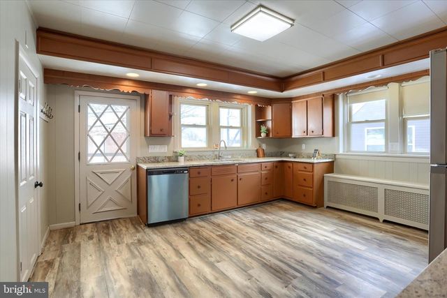 623 S MAIN ST, Red Lion, PA 17356