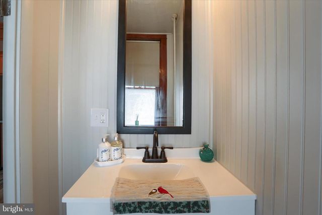 623 S MAIN ST, Red Lion, PA 17356