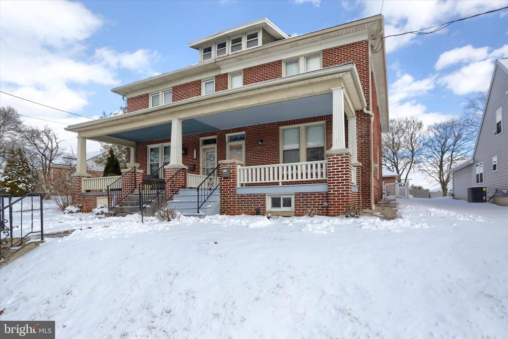 623 S MAIN ST, Red Lion, PA 17356