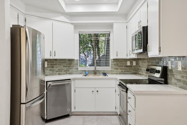 482 Shadowgraph Drive, San Jose, CA 95110