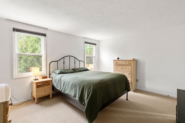 340 Centre Avenue 7, Rockland, MA 02370