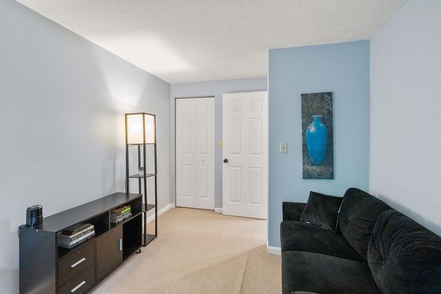 340 Centre Avenue 7, Rockland, MA 02370