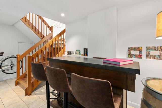 340 Centre Avenue 7, Rockland, MA 02370