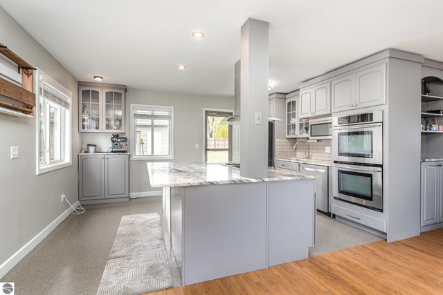 1904 S Johnson Street, Mt Pleasant, MI 48858