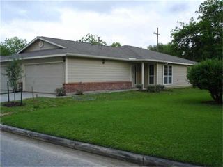 107 W Nazro Street, Baytown, TX 77520