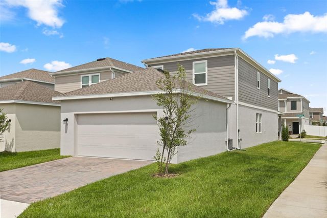 750 HONEYROCK STREET, Debary, FL 32713