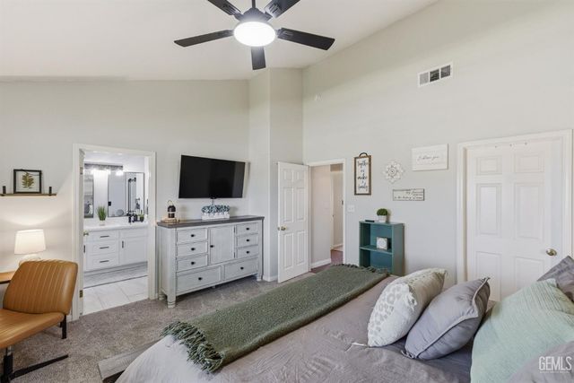 1003 Vallejo Drive, Bakersfield, CA 93307