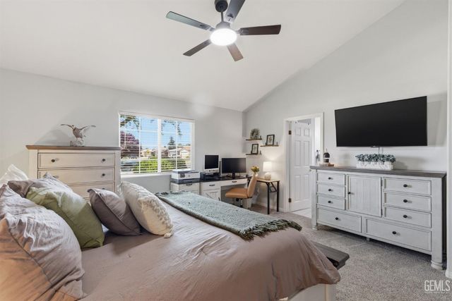 1003 Vallejo Drive, Bakersfield, CA 93307