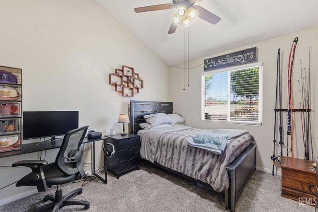 1003 Vallejo Drive, Bakersfield, CA 93307