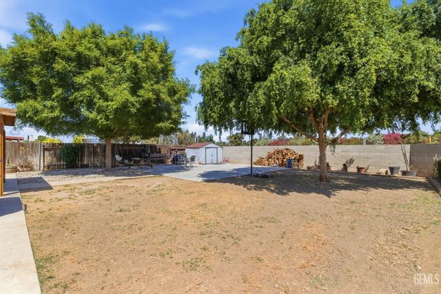 1003 Vallejo Drive, Bakersfield, CA 93307