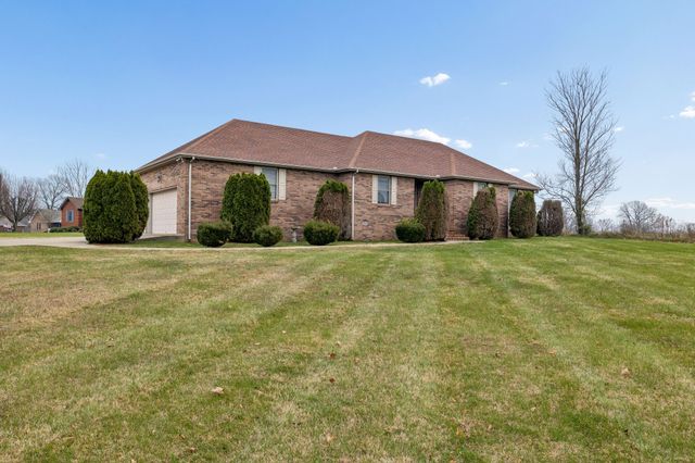 788 Long Creek Rd, Lafayette, TN 37083