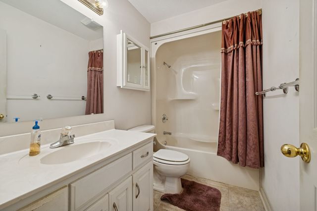 788 Long Creek Rd, Lafayette, TN 37083