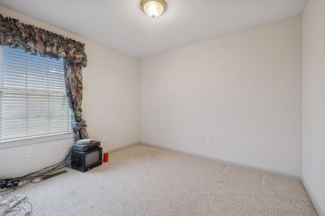 788 Long Creek Rd, Lafayette, TN 37083