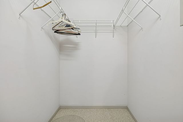 788 Long Creek Rd, Lafayette, TN 37083