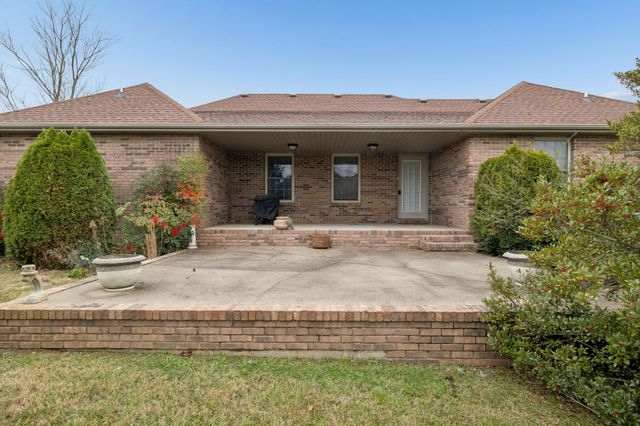 788 Long Creek Rd, Lafayette, TN 37083