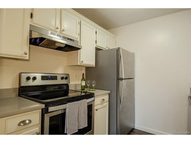 10920 W Florida Ave D-416, Lakewood, CO 80232