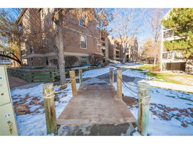 10920 W Florida Ave D-416, Lakewood, CO 80232