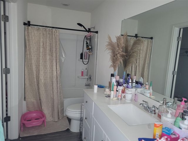 107 Gemsbok RD, Hutto, TX 78634