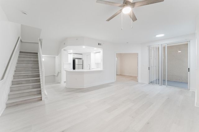 20889 Saint Andrews Boulevard, Boca Raton, FL 33433